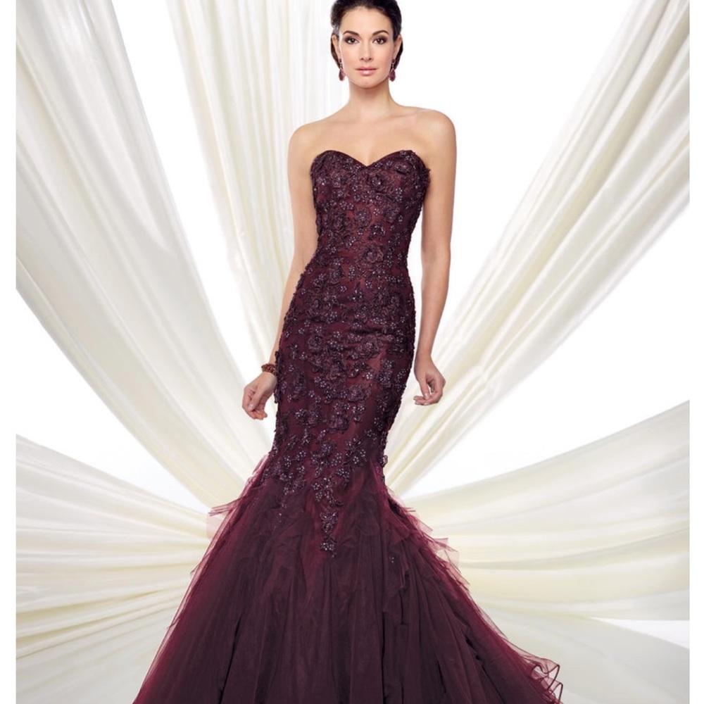 Mother’s of the bride Dress was worn once